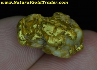 8.00 G. Silver Valley ID. Natural Gold & Quartz 